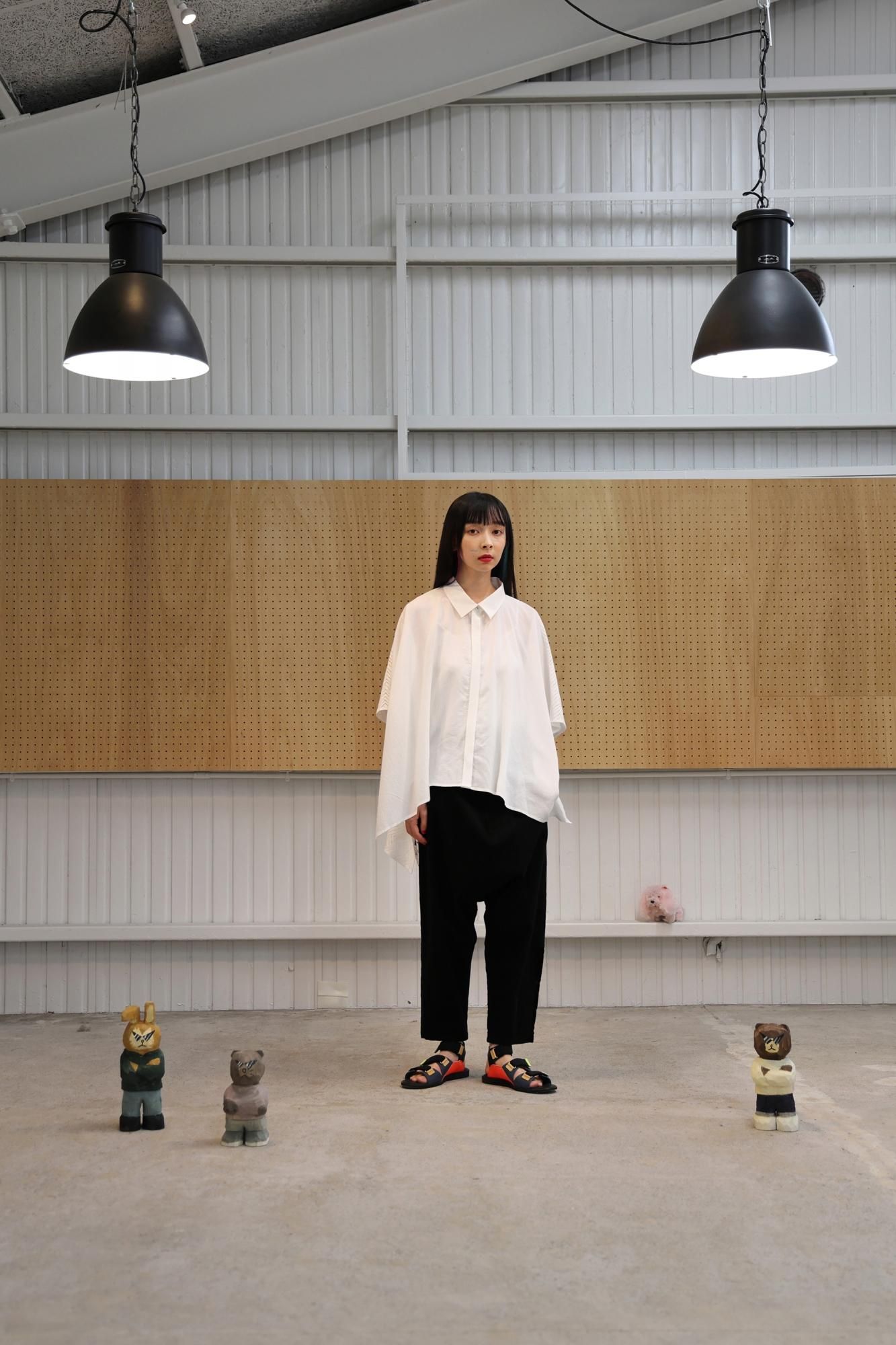 Bedsidedrama Hagoromo Poncho Shirt Off White トップス 送料無料 ベッドサイドドラマ 個性的 おしゃれ Paper Birds ペーパーバーズ レディース アパレル オンラインショップ Bedsidedrama Hagoromo Poncho Shirt Off White トップス 送料無料 ベッドサイドドラマ 個性的 おしゃれ Paper Birds ペーパーバーズ レディース アパレル オンラインショップ
