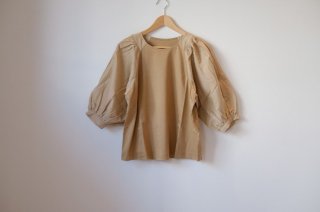the last flower of the afternoon | gather sleeve pullover (beige) | 送料無料 トップス プルオーバー