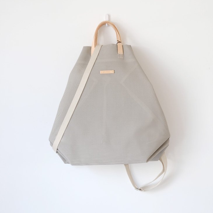 HANSKA (ハンスカ) | Backpack MOIRE (taupe mesh) | 送料無料 バッグ