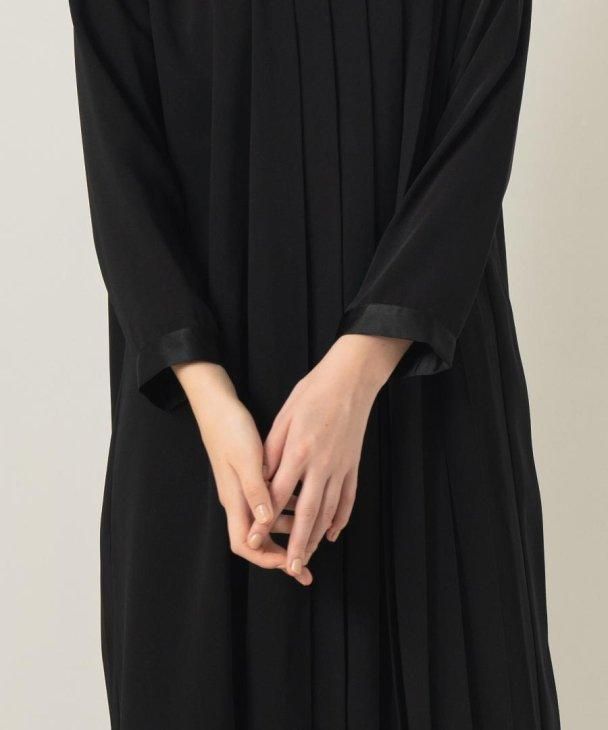 WHYTO. (ホワイト) | ASYMMETRY PLEATS DRESS (black) | 送料無料