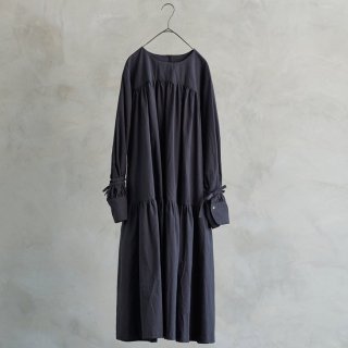 the last flower of the afternoon | しづかな雨 TIERED DRESS (ink black) | ワンピース お洒落