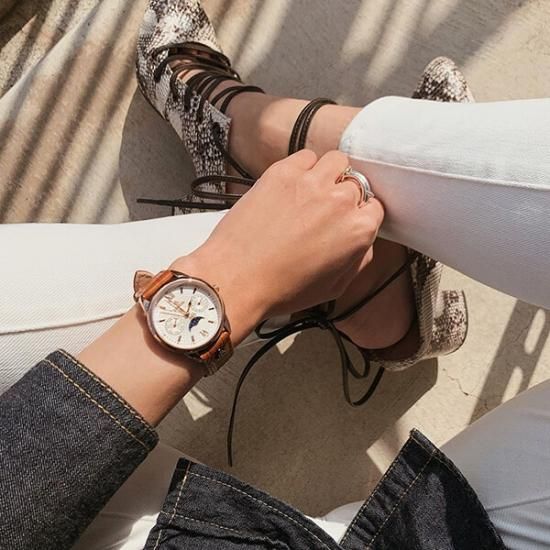MERIDIAN PERIHELION BROWN 33mm - LOBOR【公式】ロバー腕時計 MERIDIAN PERIHELION BROWN 33mm - LOBOR【公式】ロバー腕時計