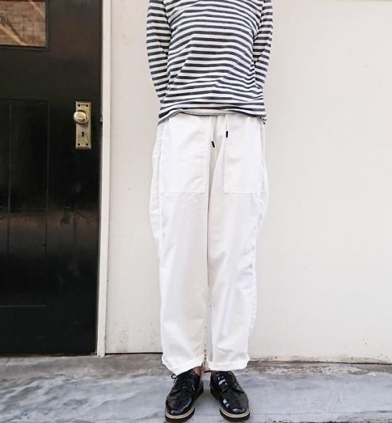 MANUAL ALPHABET DENIM UTILITY EASY PANTS WHITE