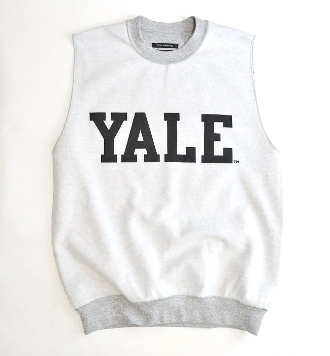 The BOOK STORE  YALE GYM VEST