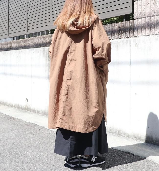 YARRA NEU コート フード付き YARRA NEU フード付きナイロンポンチョ風コート NU-5547-414