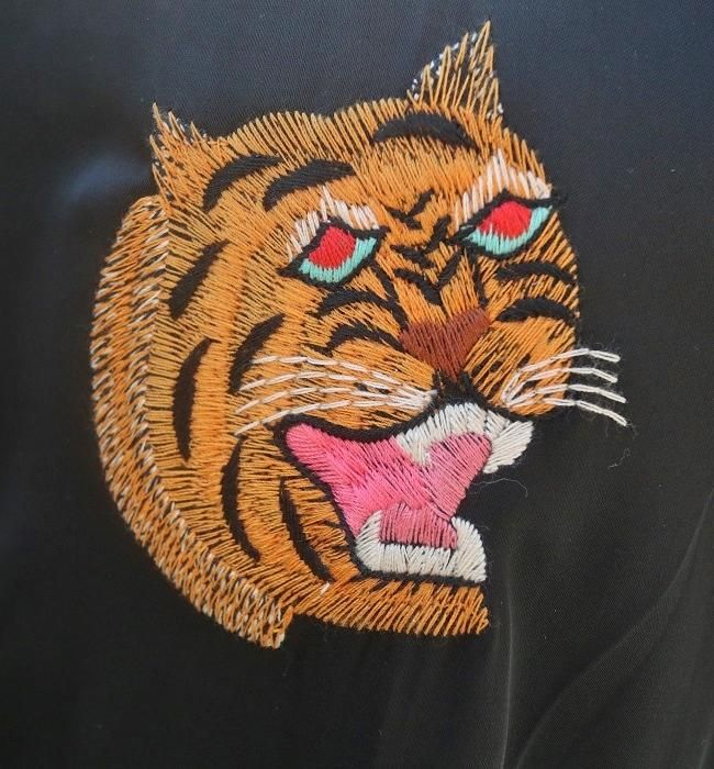 THRIFTY LOOK/SOUVENIR VIET-NAM JACKET SATIN