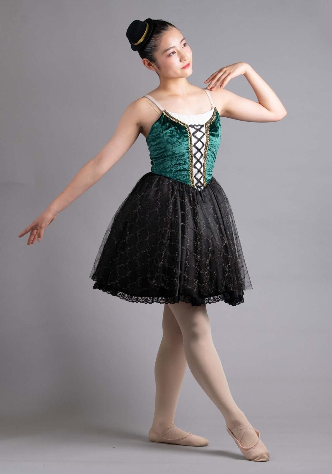 バレエ衣装★(パリホ) Lili.BalletCompany🩰勝どきバレエスタジオ | 2024/09/23 ⁡ YBC