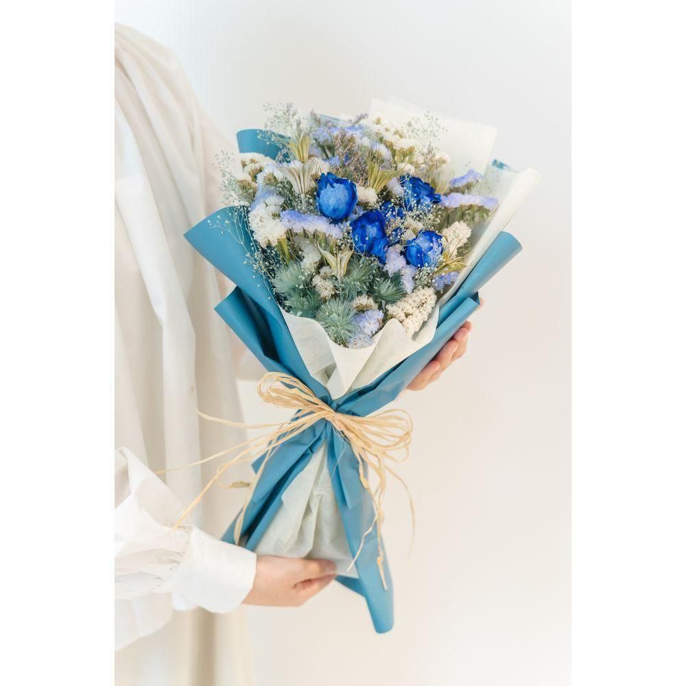ドライフラワーブーケL（ブルー） - 花・花束・胡蝶蘭｜ローランズ