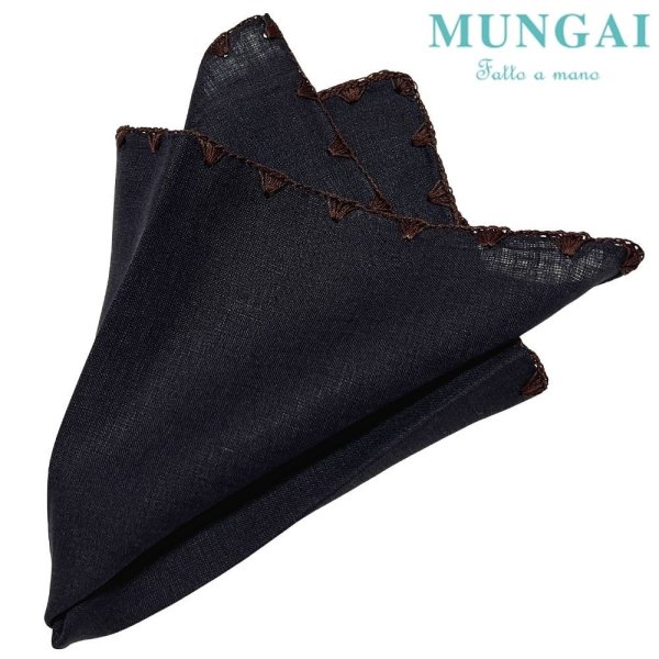 MUNGAI (ムンガイ) ネイビー×ダークブラウン / triangoli トリアングリ / ハンドメイド / デルフィオーレモデル / ポケットチーフ 
