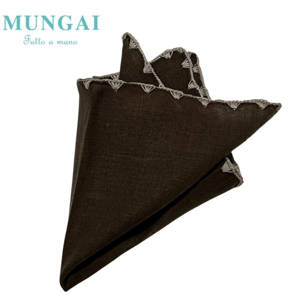 MUNGAI (ムンガイ) ブラウン×ベージュ / triangoli トリアングリ / ハンドメイド / デルフィオーレモデル / ポケットチーフ 