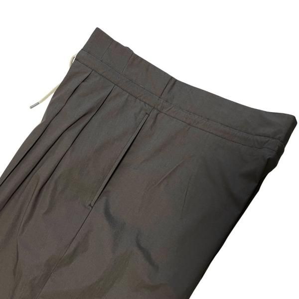 BE ABLE ( ビーエイブル ) クロップド パンツ カーキー コットン BE ABLE ( ビーエイブル ) クロップド パンツ カーキー コットン