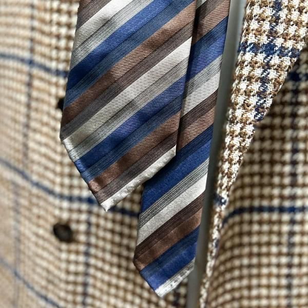 Atto Vannucci ネクタイ | マルチストライプ柄 - Del Fiore Online