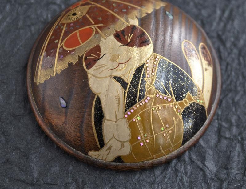 蒔絵ミニ香合 猫又和尚とからかさ小僧 伯兆 - 日本の手仕事の店