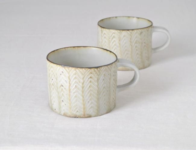 益子焼　ツキゾエハルさん　2枚セット 益子焼 ツキゾエハルさん 2枚セット ツキゾエハル（陶磁器） - 日本の