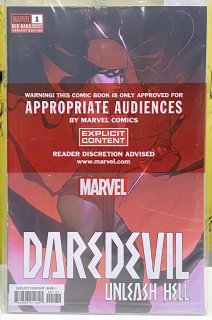 DAREDEVIL UNLEASH HELL RED BAND #1 (OF 5) SWABY ELEKTRA VAR [POLYBAGGED]