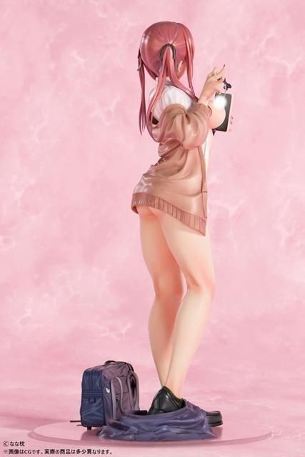 なな枕「ピアスを見せてくれる赤髪ギャルちゃん」素顔ver. 1/5スケール塗装済み完成品フィギュア