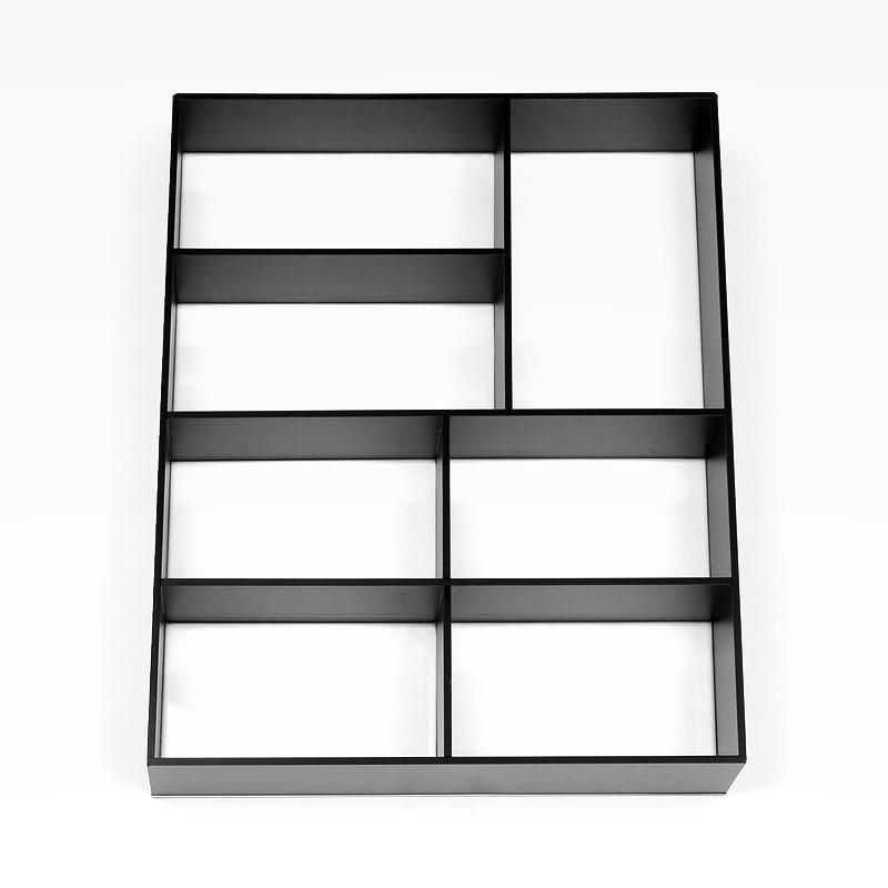 PT-TRAY"