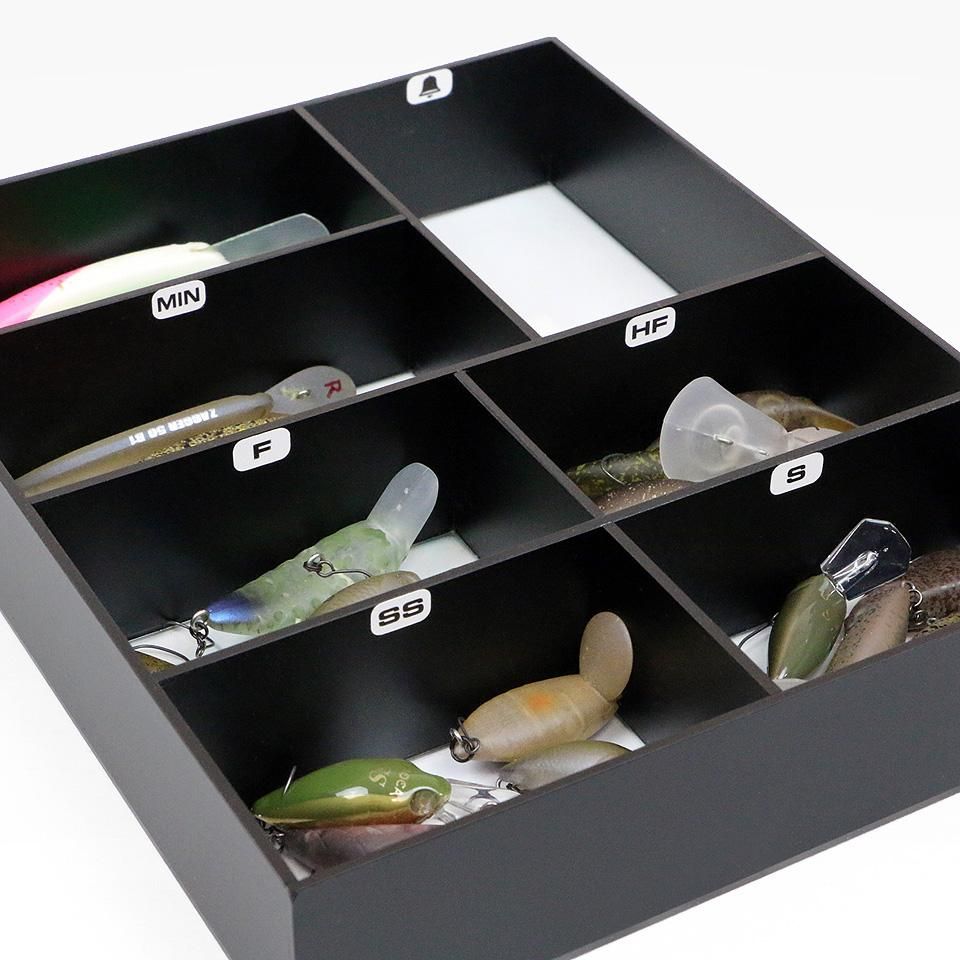 PT-TRAY"