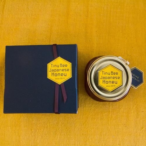 Tiny Bee Japanese Honey 小値賀島産はちみつ ニホンミツバチ Tiny Bee 近藤隆二郎 近藤陽子 常温発送 冷蔵可 小値賀島のうまいもの しまうまショップです Tiny Bee Japanese Honey 小値賀島産はちみつ ニホンミツバチ Tiny Bee 近藤隆二郎 近藤陽子 常温発送 冷蔵可 小値賀島のうまいもの しまうまショップです