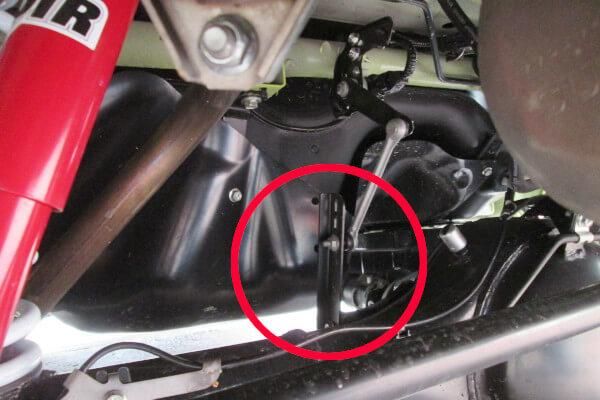 Jb64系用 ヘッドライトレベライザー補正ステー 4x4エスポワールのジムニーカスタムパーツのネットショップ Jb64系用 ヘッドライトレベライザー補正ステー 4x4エスポワールのジムニーカスタムパーツのネットショップ
