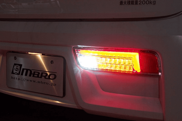 MBRO サンダーLEDテールランプ（アルトHA36）【カラー2種類