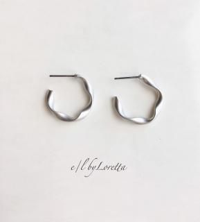 Mat color twist hoop pierce(Silver)