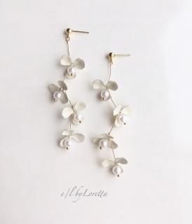 Flower pearl long pierce/earring