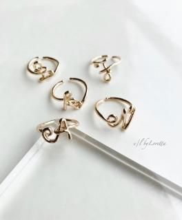 (23)Alphabet Ring