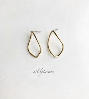  oval hoop pierce