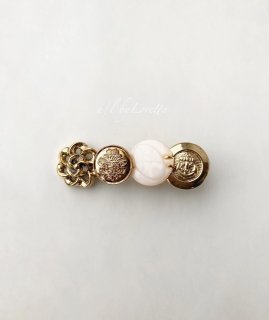 Button hair clip/barrette(Gold × White mix)