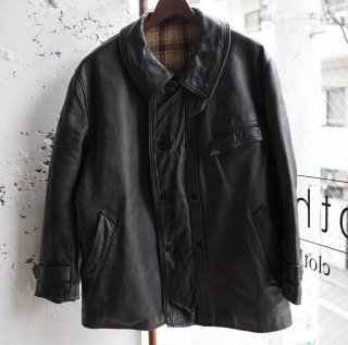 <img class='new_mark_img1' src='https://img.shop-pro.jp/img/new/icons47.gif' style='border:none;display:inline;margin:0px;padding:0px;width:auto;' />French Vintage -Double Breasted Leather Jacket 《Le Corbusier Jacket》-