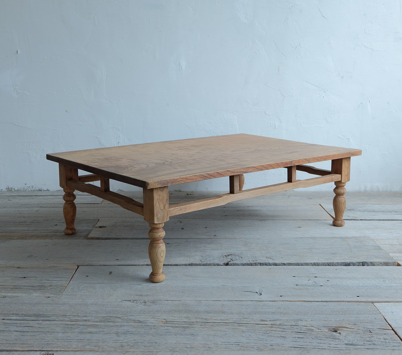 欅のリビングテーブル | アンティーク家具・雑貨のお店ICCA Online shop