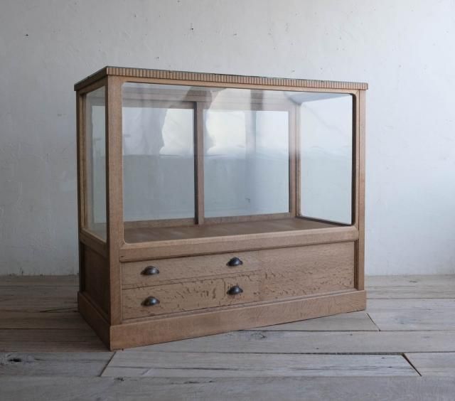 【素】アンティーク好みの方必見❣️ガラス製ディスプレイショーケース 素様専用】アンティーク好みの方必見❣️ガラス製ディスプレイ