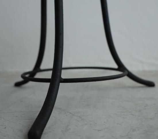 黒いアイアンスツールの通販 | ライフスタイルショップICCA