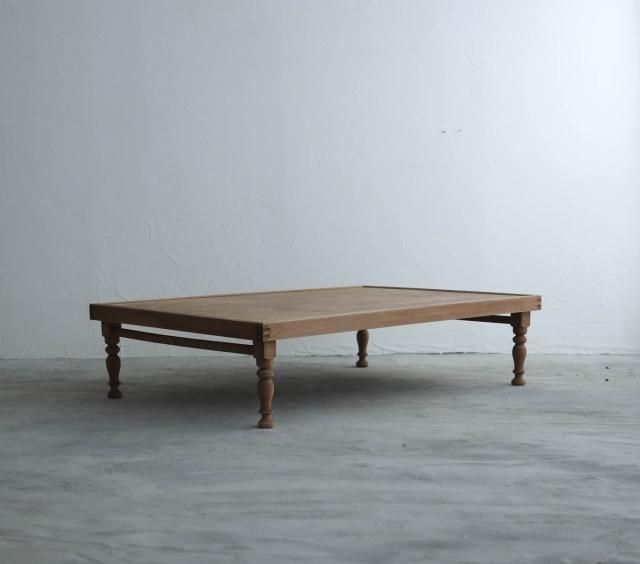 FOLDING LOW TABLE