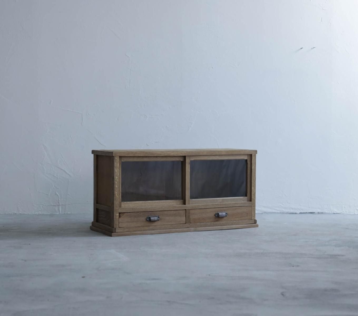 楢材の本棚兼サイドボード 三帯のSOFA SIDE BOARDの通販 |