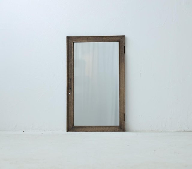ASSEMBLY MIRROR_11