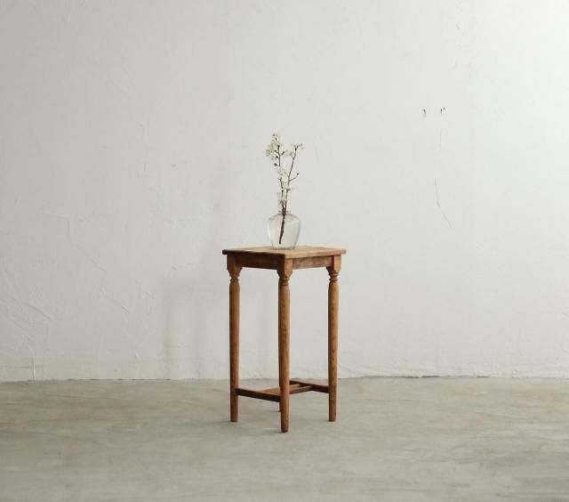 貴賓室の花台の通販 | ライフスタイルショップICCA Online shop 貴賓室の花台の通販 | ライフスタイルショップICCA Online shop