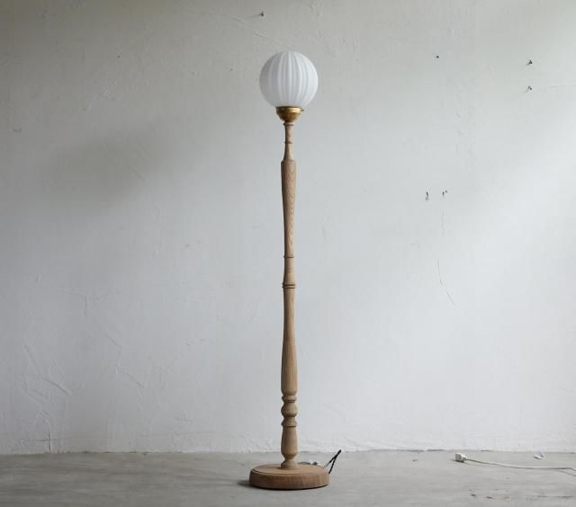 ♦陶磁器 燭台１対 西洋？灯り 飾り 灯明 未使用の美品 コレクション 骨董品 ♢陶磁器 燭台1対 西洋？灯り 飾り 灯明 未使用の美品