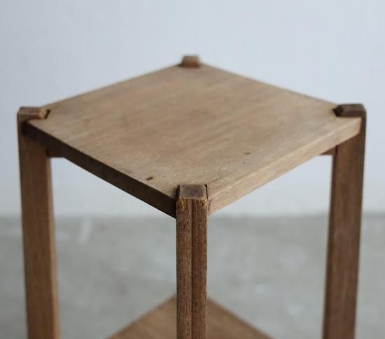 モダンな花台の通販 | ライフスタイルショップICCA Online shop