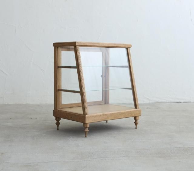 アンティークのショーケースの販売 / ICCA オンラインショップ