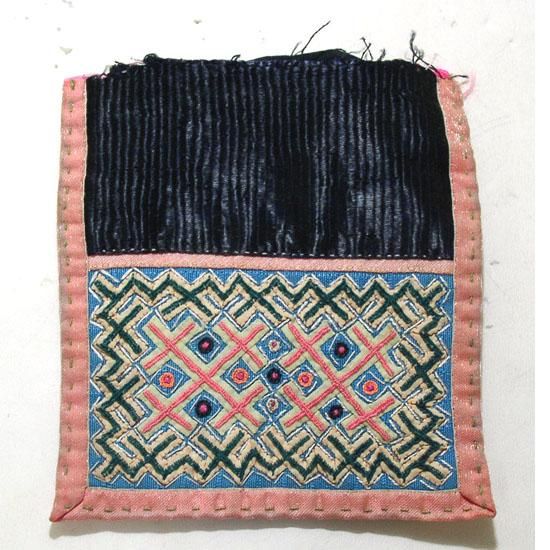 タイ・ラオス・ミャンマー】アカ族の刺繍 | MIGRATEUR/ミグラテール