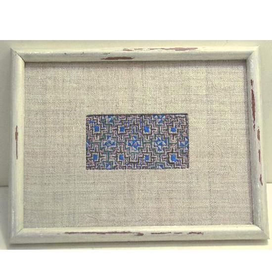 アジア民族衣装等のはぎれYno.77 モン族四角 刺繍布10x10cm よし アジア民族衣装等のはぎれYno.77 モン族四角 刺繍布10x10cm よし