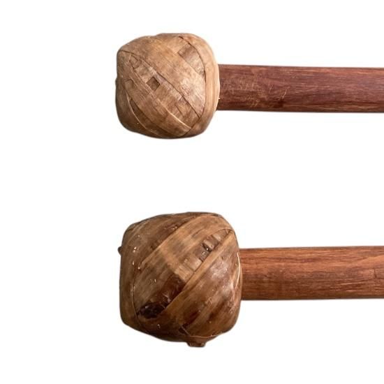 バラフォン バチ(スティック) | 黒 - ジャンベ・民族楽器、アジア