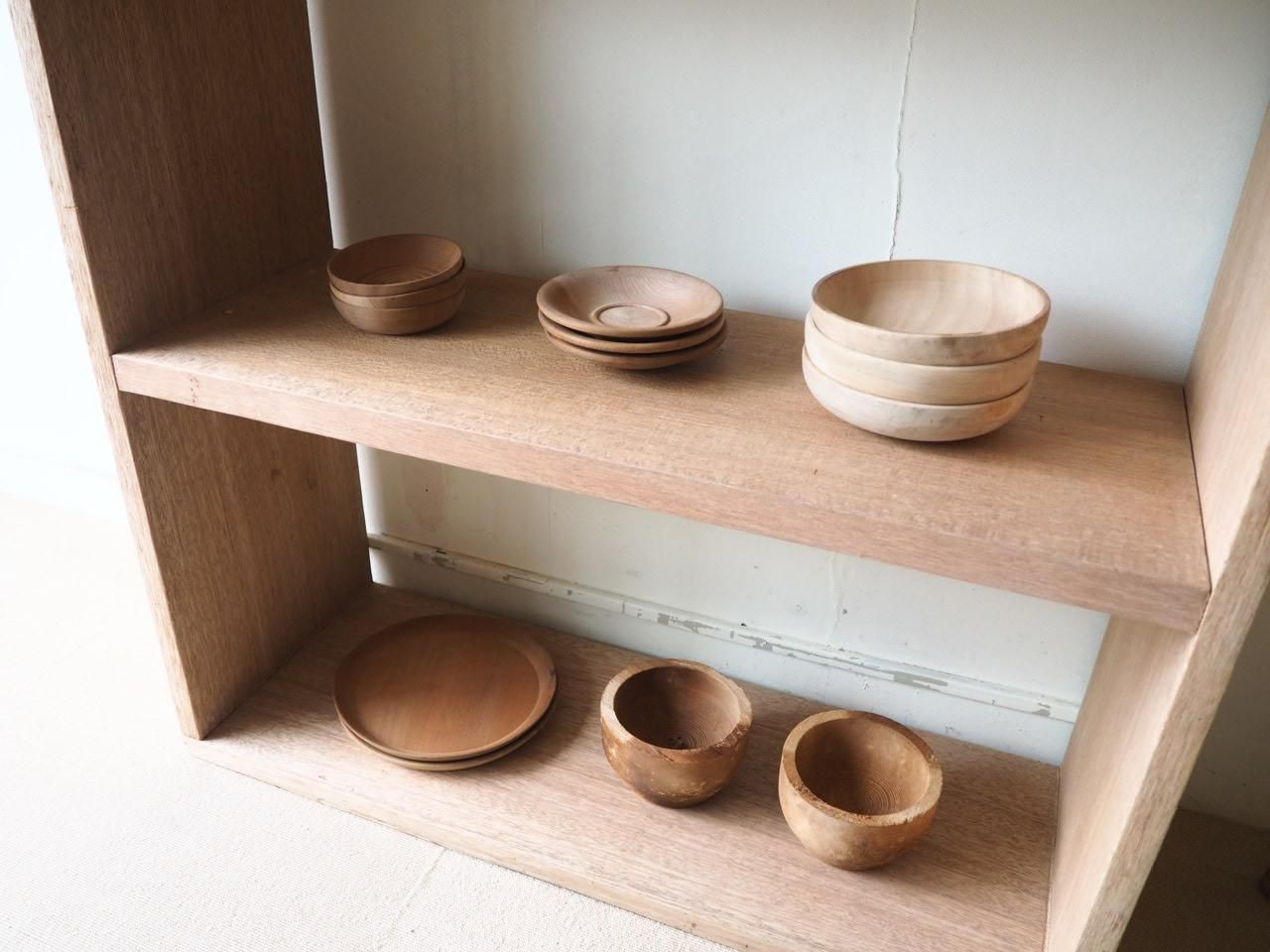 NS027 シンプルなデザインの木製飾り棚 - 古家具・古道具の