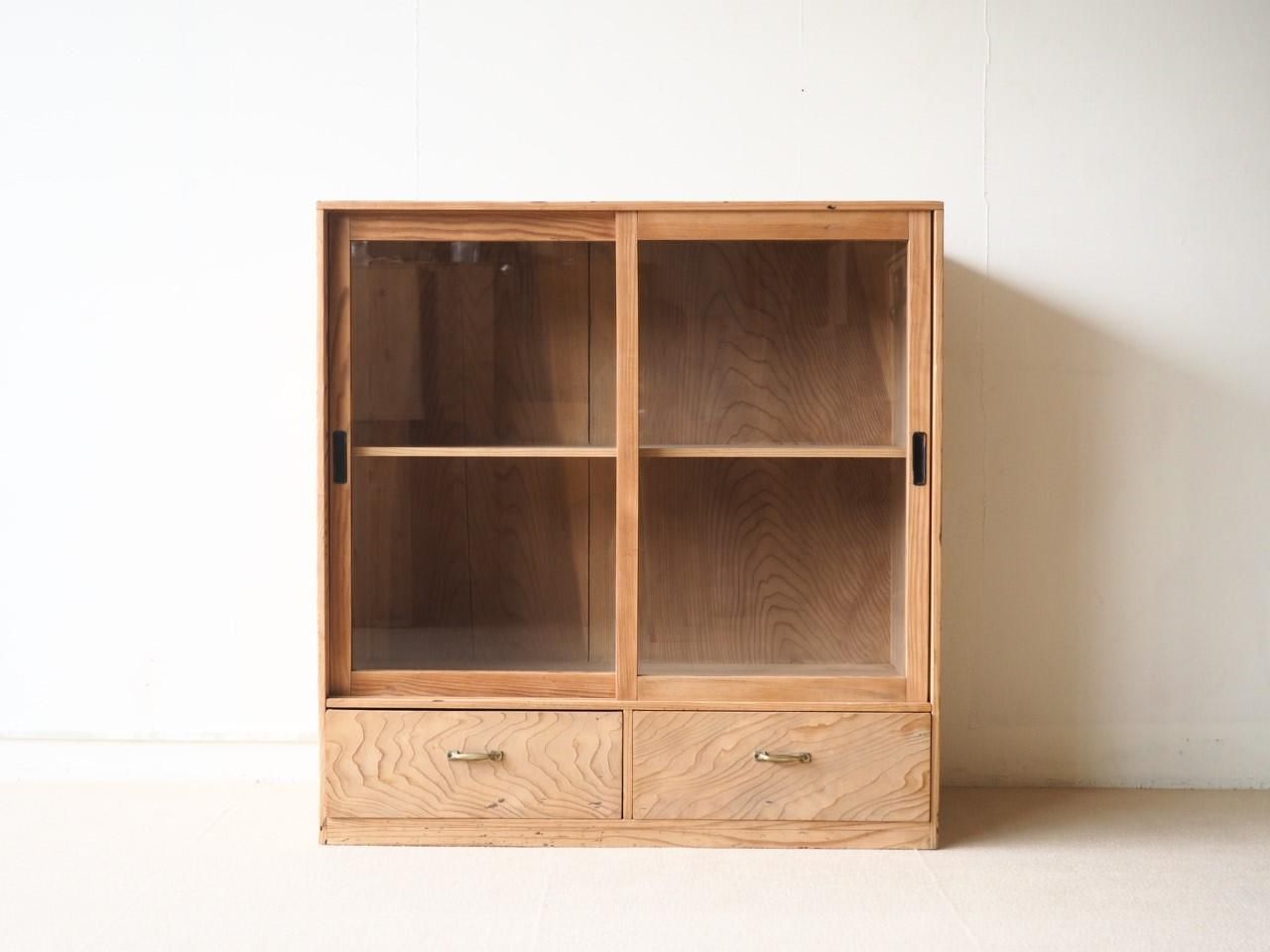 NS098 杉材のガラスケース - 古家具・古道具のセレクトショップ