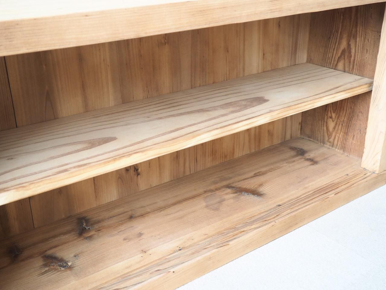 NS147 ゆらゆらガラス 薄型デザインの飾り棚 - 古家具・古道具の