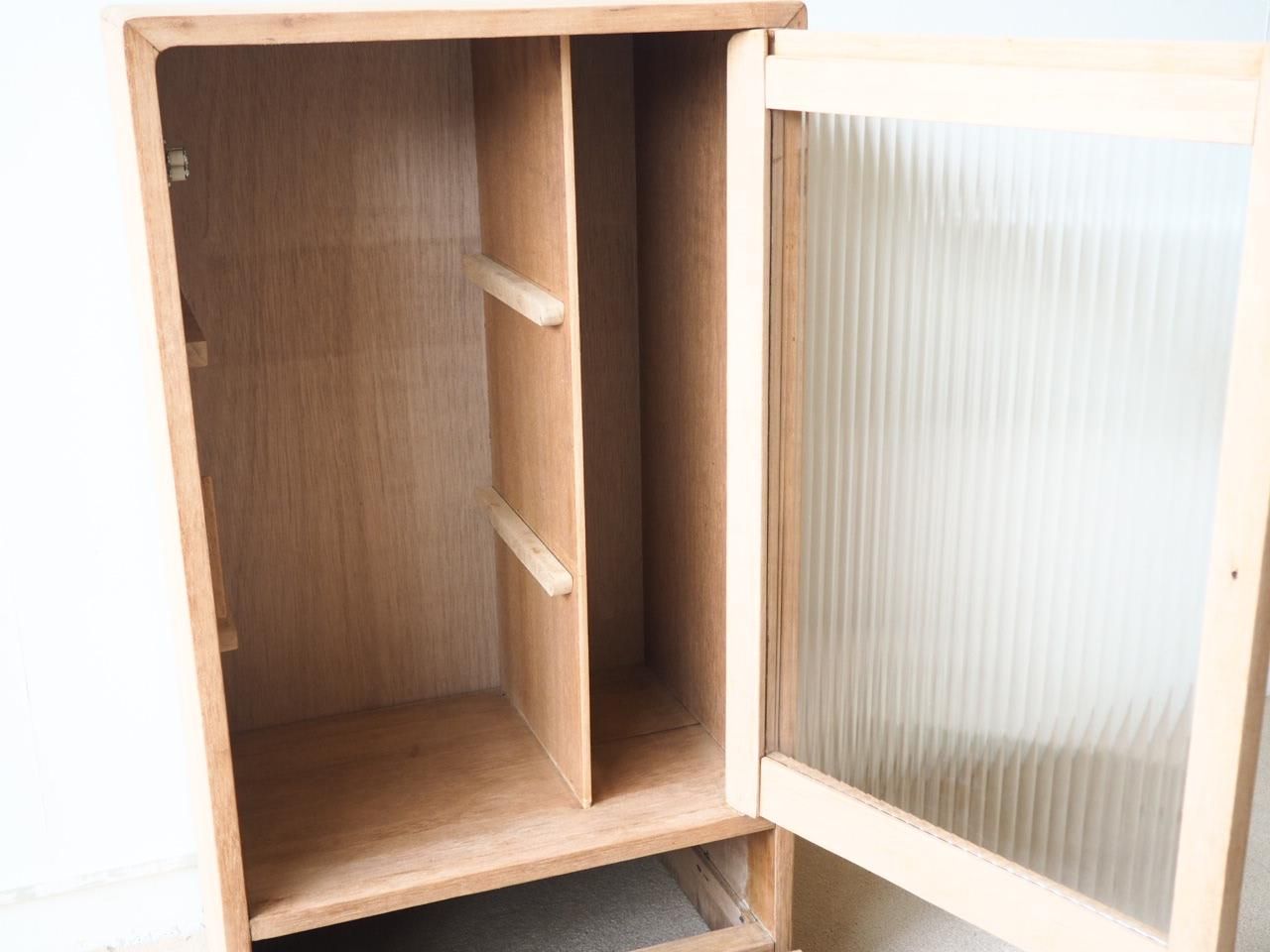 ◻️古道具 ◻️モール硝子収納棚 ◻️古道具 ◻️モール硝子収納棚