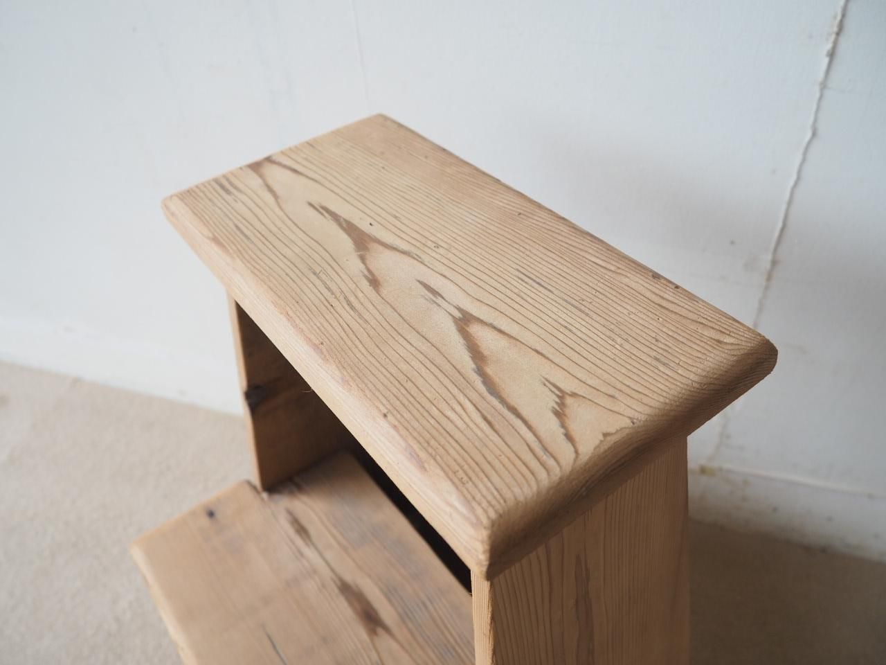 ♪昔の踏み台 NS713 ナチュラルな踏み台 - 古家具・古道具のセレクトショップ