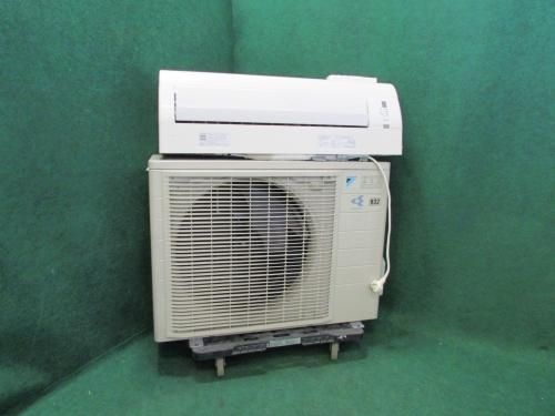 2014年製 ダイキンルームエアコン 18畳用 AN56RCP-W(0435)